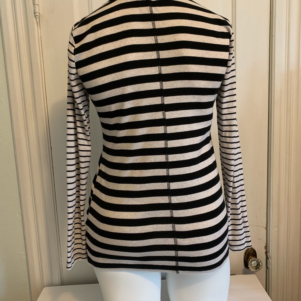 Lot of Maternity Sweaters and Long Sleeve Shirts - Picture 4 of 8